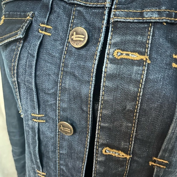 William Rast Denim Jacket - Picture 3 of 7